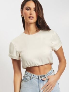 NWT MESHKI DESTINY SATIN CROPPED SHIRT